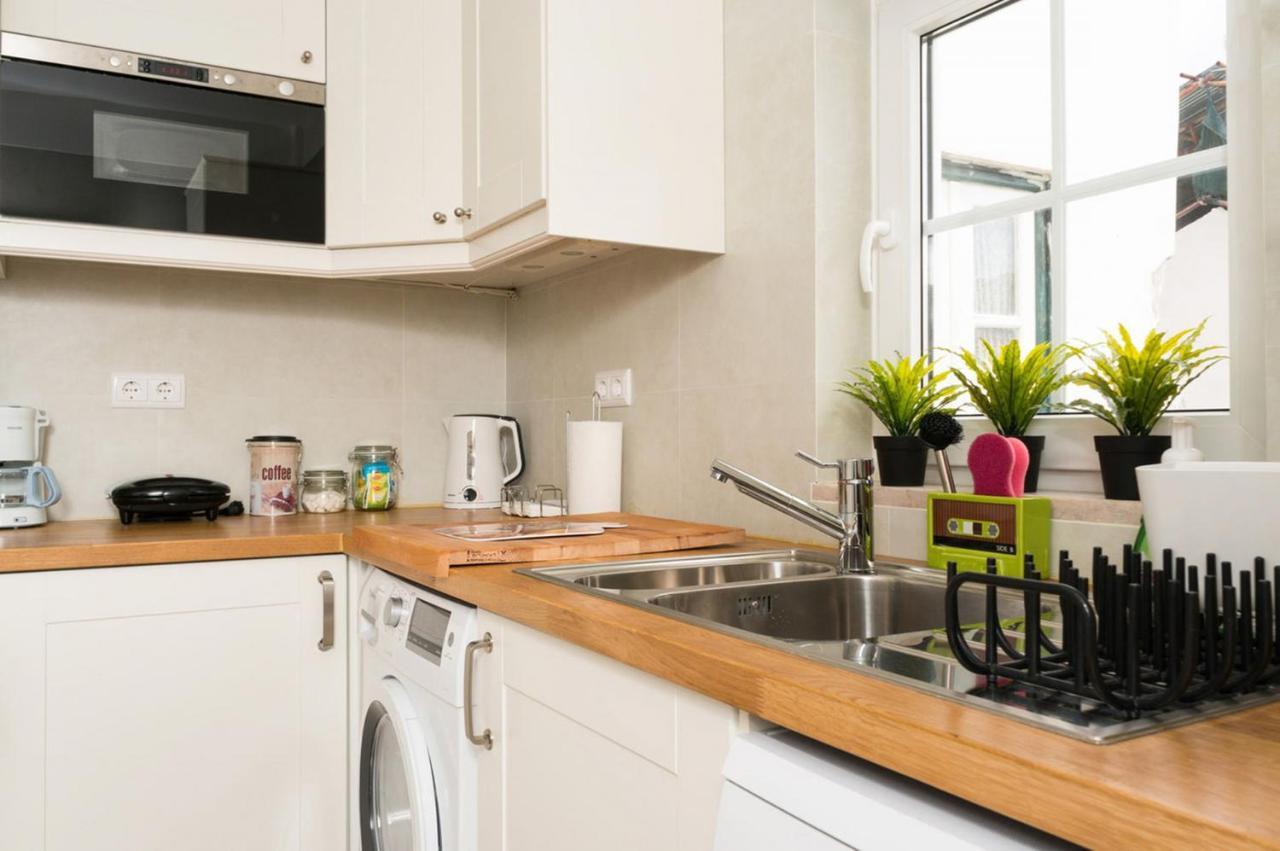 Stylish Lisbon Apartment In Alfama Εξωτερικό φωτογραφία